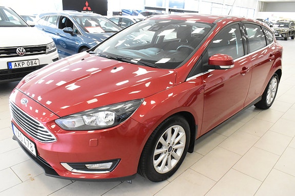 Ford Focus 2 of 19