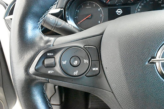 Opel Corsa 13 of 17