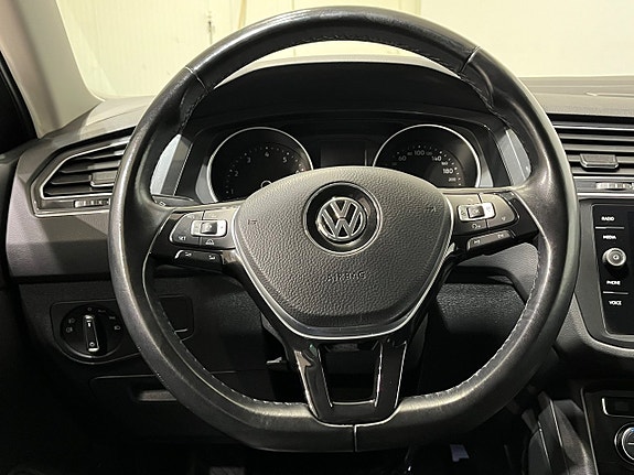 Volkswagen Tiguan 14 of 21