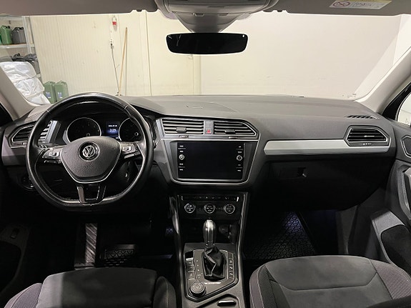 Volkswagen Tiguan 13 of 21