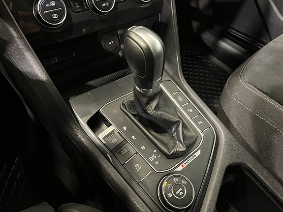 Volkswagen Tiguan 17 of 21