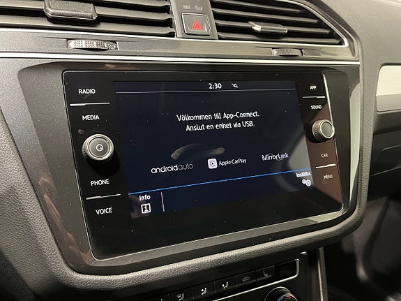 Volkswagen Tiguan 19 of 21