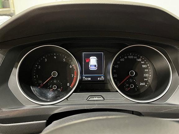 Volkswagen Tiguan 15 of 21
