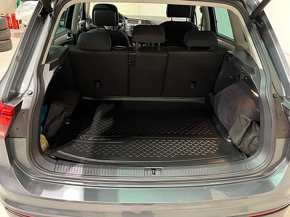 Volkswagen Tiguan 11 of 21