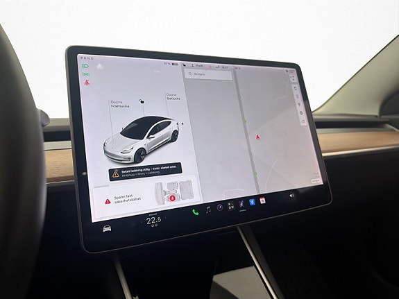 Tesla Model 3 20 of 30