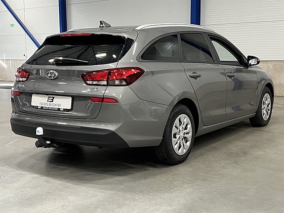 Hyundai i30 4 of 25