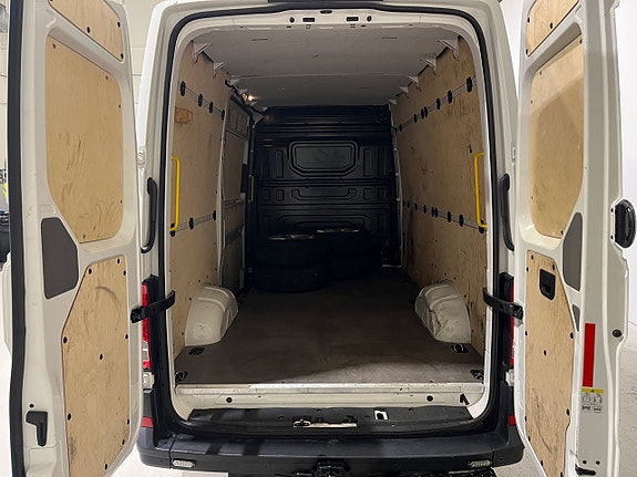 Volkswagen Crafter 11 of 20