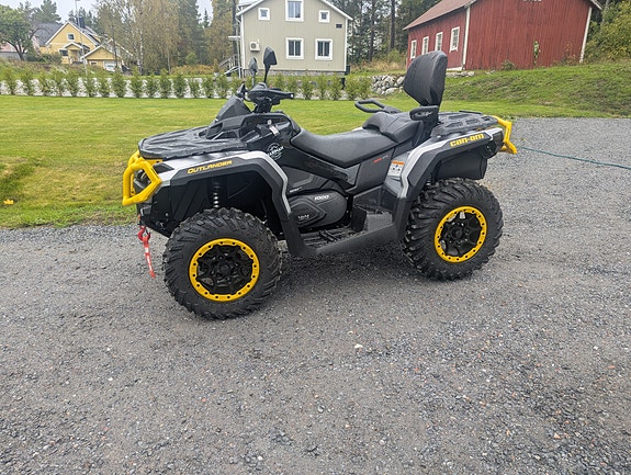 Can-Am Can-am Outlander MAX 1000 XT-P Abs 2 of 3