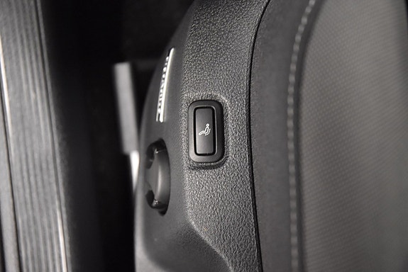 Volkswagen Golf Alltrack 15 of 22