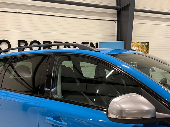 Volvo V70 6 of 20