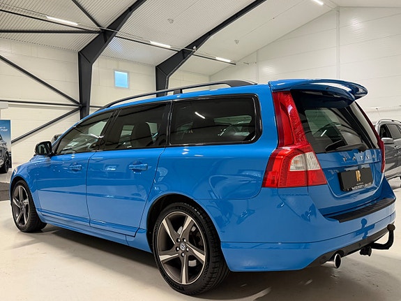 Volvo V70 13 of 20
