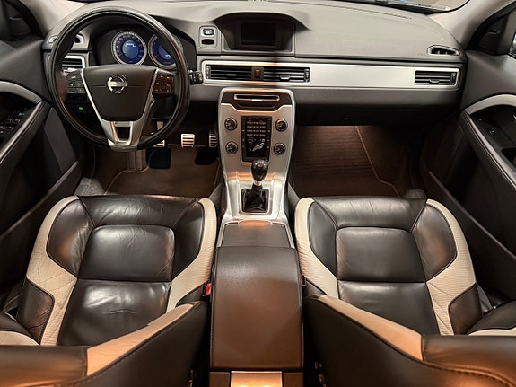 Volvo V70 17 of 20