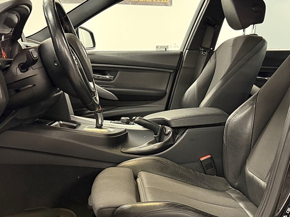 BMW 320d 8 of 20