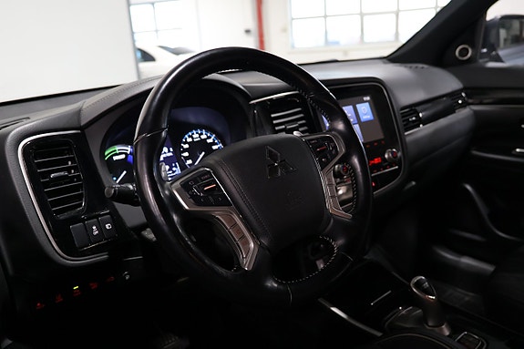 Mitsubishi Outlander 19 of 29