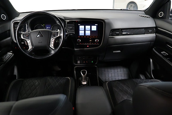 Mitsubishi Outlander 17 of 29