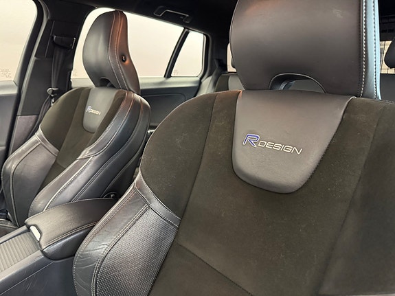 Volvo V60 11 of 19