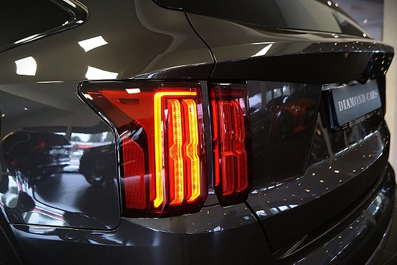Kia Sorento 5 of 29