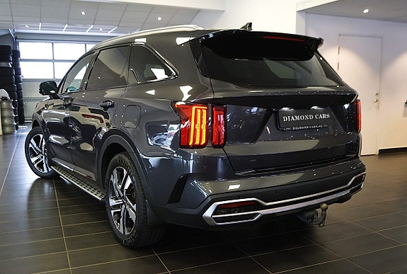 Kia Sorento 3 of 29