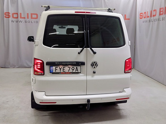 Volkswagen Transporter 5 of 15