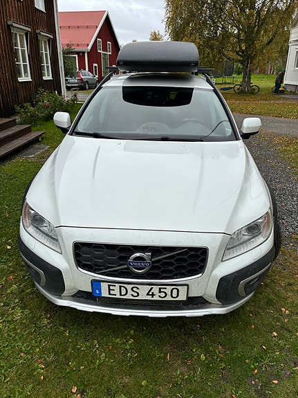 Volvo XC70 3 of 6