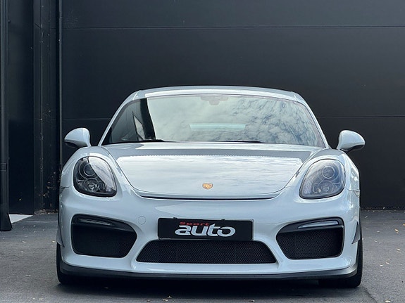 Porsche Cayman GT4 4 of 15