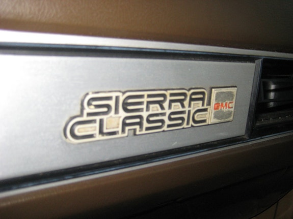 GMC Sierra 14 of 17