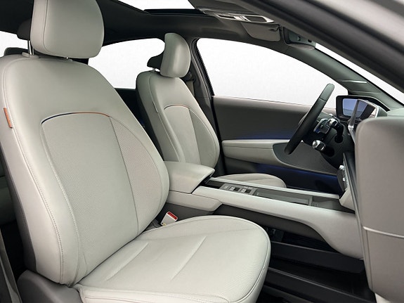 Hyundai Ioniq 6 30 of 30