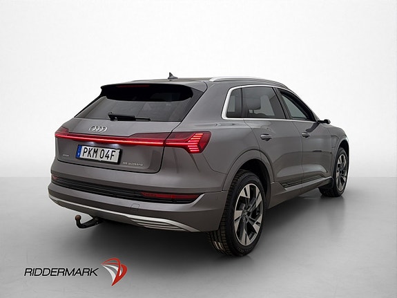 Audi e-tron 9 of 30