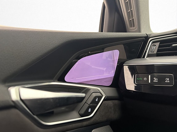 Audi e-tron 15 of 30