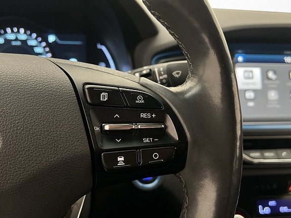 Hyundai IONIQ 17 of 30