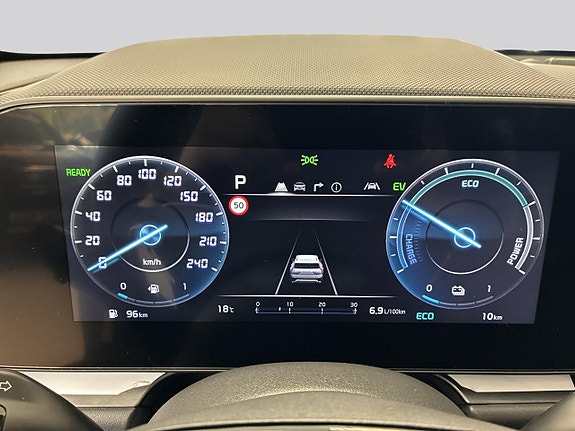 Kia Niro 11 of 29