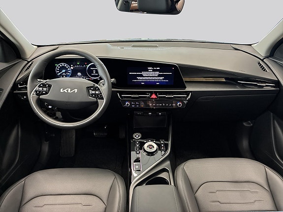 Kia Niro 7 of 29
