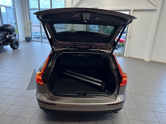 Volvo V60 7 of 18