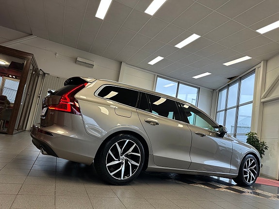 Volvo V60 4 of 18