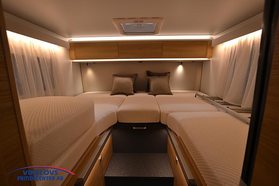 Adria MATRIX SELECT 670 SL 9 of 14