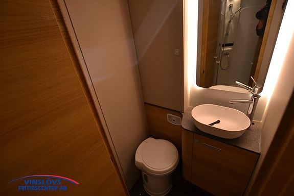 Adria MATRIX SELECT 670 SL 12 of 14