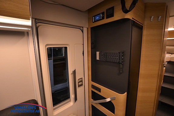 Adria MATRIX SELECT 670 SL 14 of 14