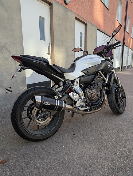 Yamaha MT-07 5 of 6