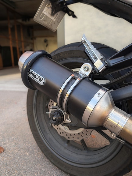 Yamaha MT-07 4 of 6