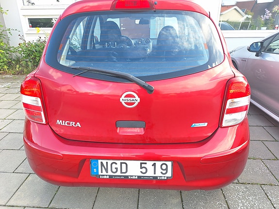 Nissan Micra 3 of 6