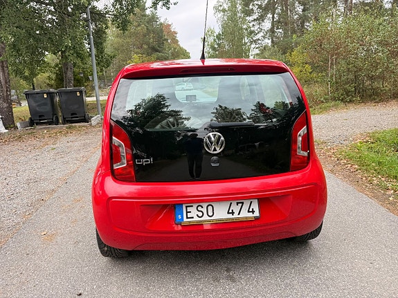 Volkswagen UP! 6 of 27