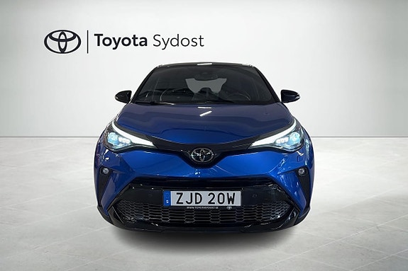 Toyota C-HR 5 of 14