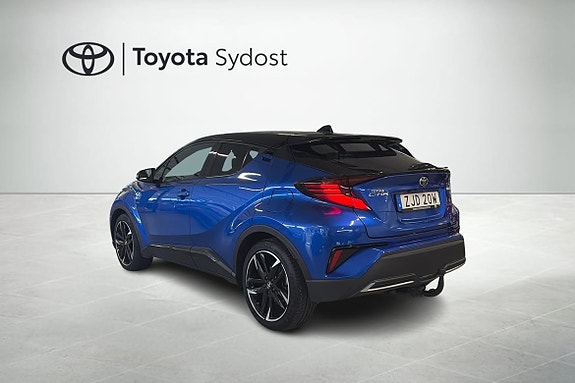 Toyota C-HR 13 of 14