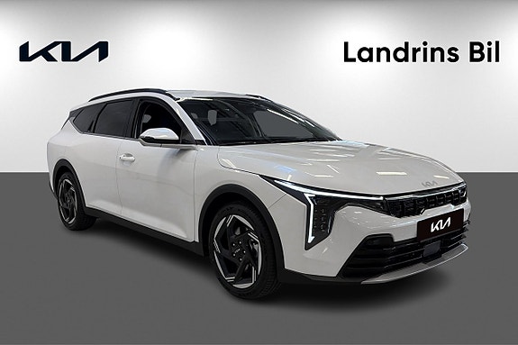 Kia K4 3 of 17