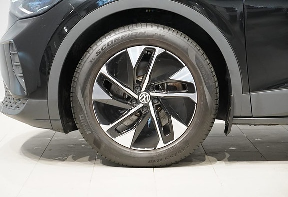 Volkswagen ID.4 3 of 21