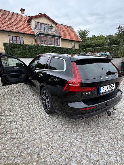 Volvo V60 10 of 12