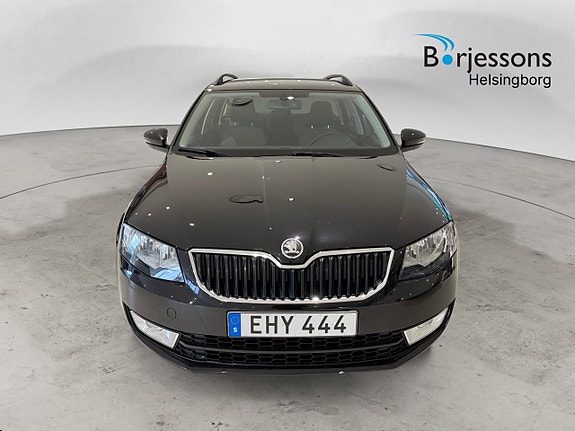 Skoda Octavia 5 of 18