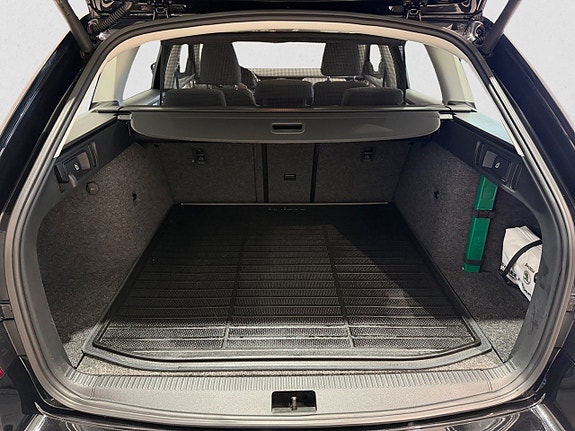 Skoda Octavia 11 of 18