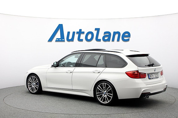 BMW 328i 6 of 30