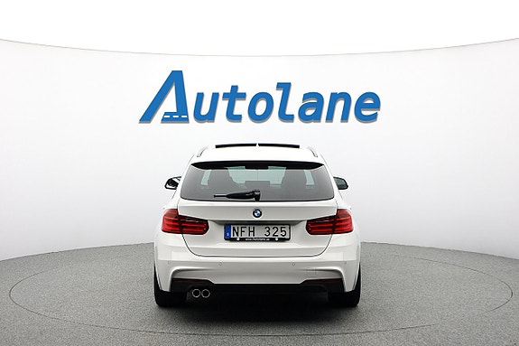 BMW 328i 7 of 30